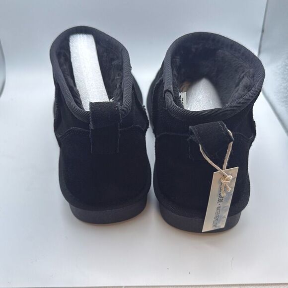 CUSHIONAIRE Women's Cozy Genuine Suede Ankle SnowโBoots SIZE 11 BLACK NEW WITH B - Picture 4 of 7